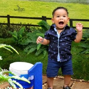 Meet your Posher, Amauris